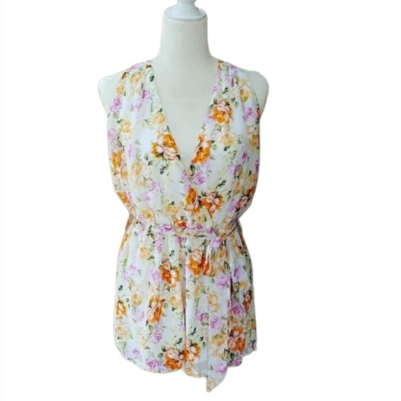Belly Alternative The Summer I Turned Pretty Floral Halter Romper - Picture 2 of 8